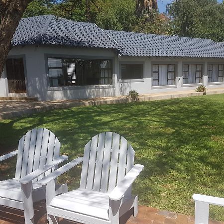 6 On Capella Guesthouse Primrose Ngoại thất bức ảnh