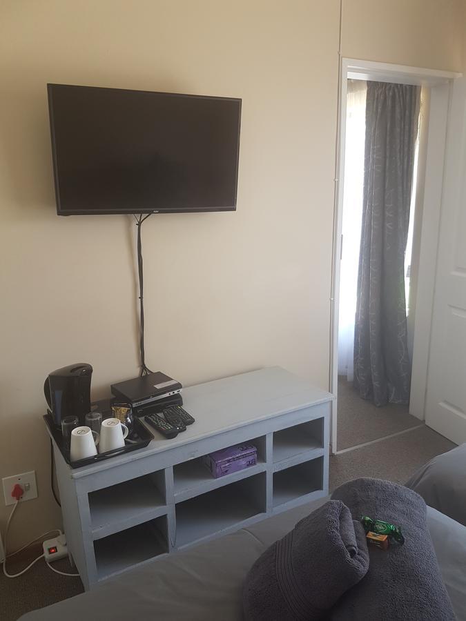 6 On Capella Guesthouse Primrose Ngoại thất bức ảnh